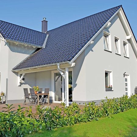 Ferienwohnung Sellin Am Seepark Exterior photo