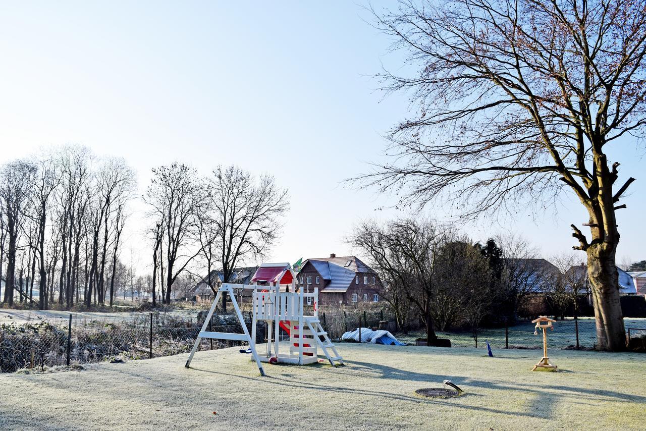 Ferienwohnung Sellin Am Seepark Exterior photo