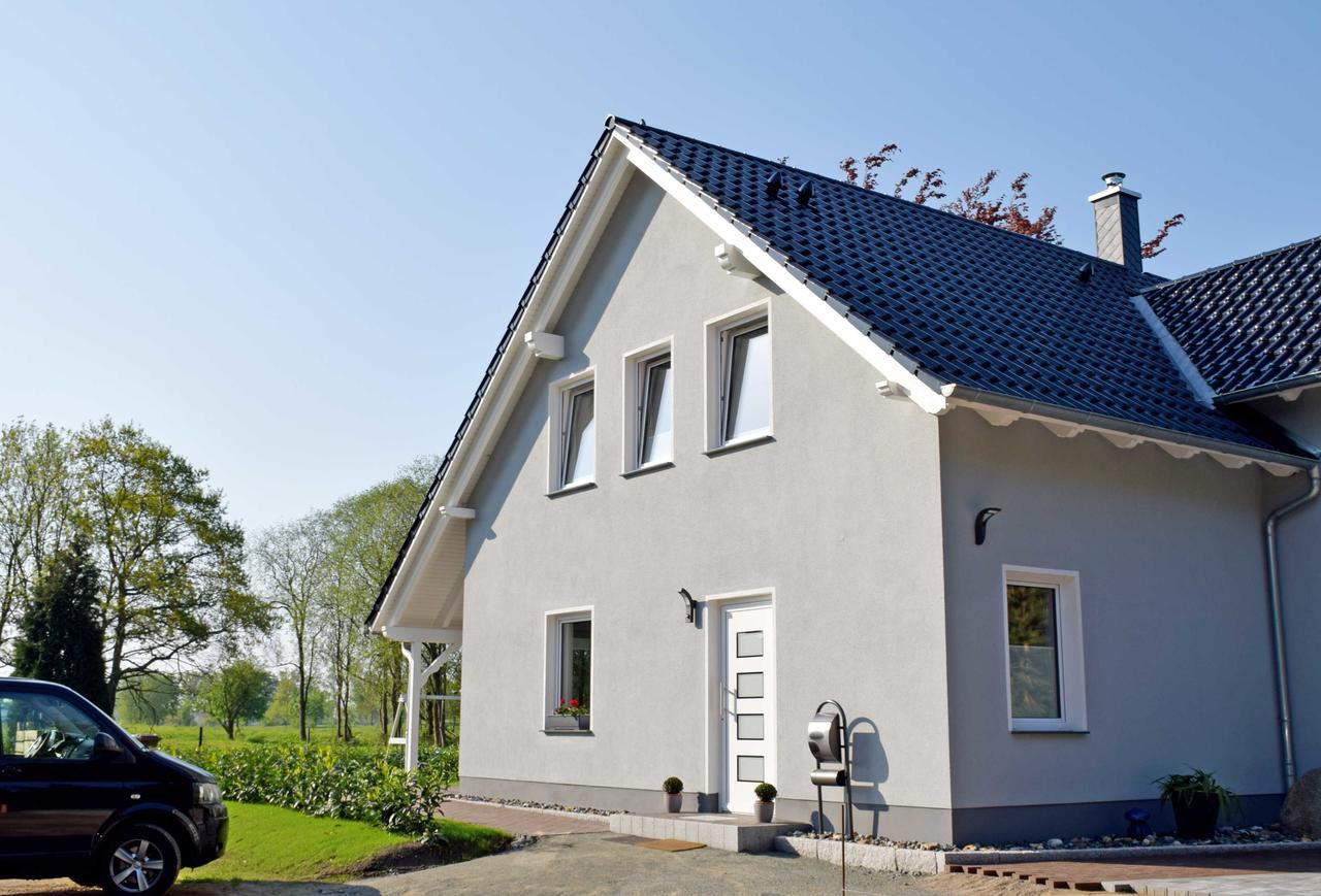 Ferienwohnung Sellin Am Seepark Exterior photo