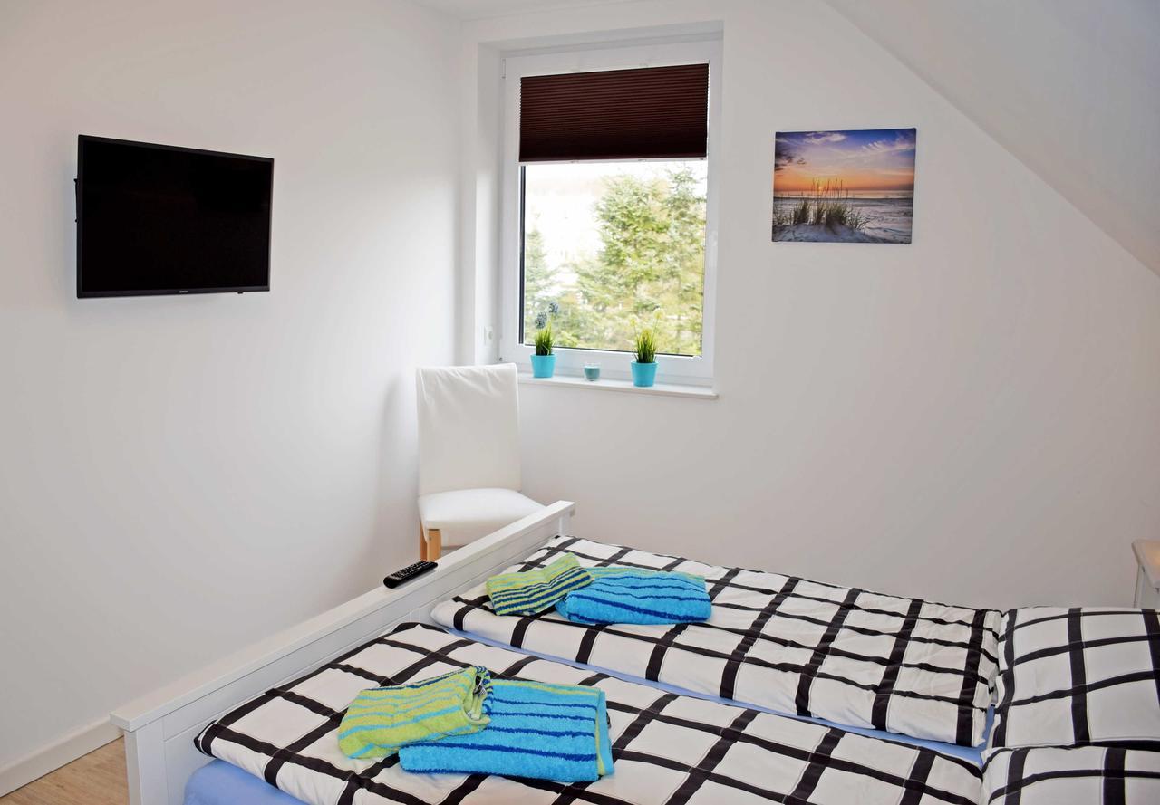 Ferienwohnung Sellin Am Seepark Exterior photo